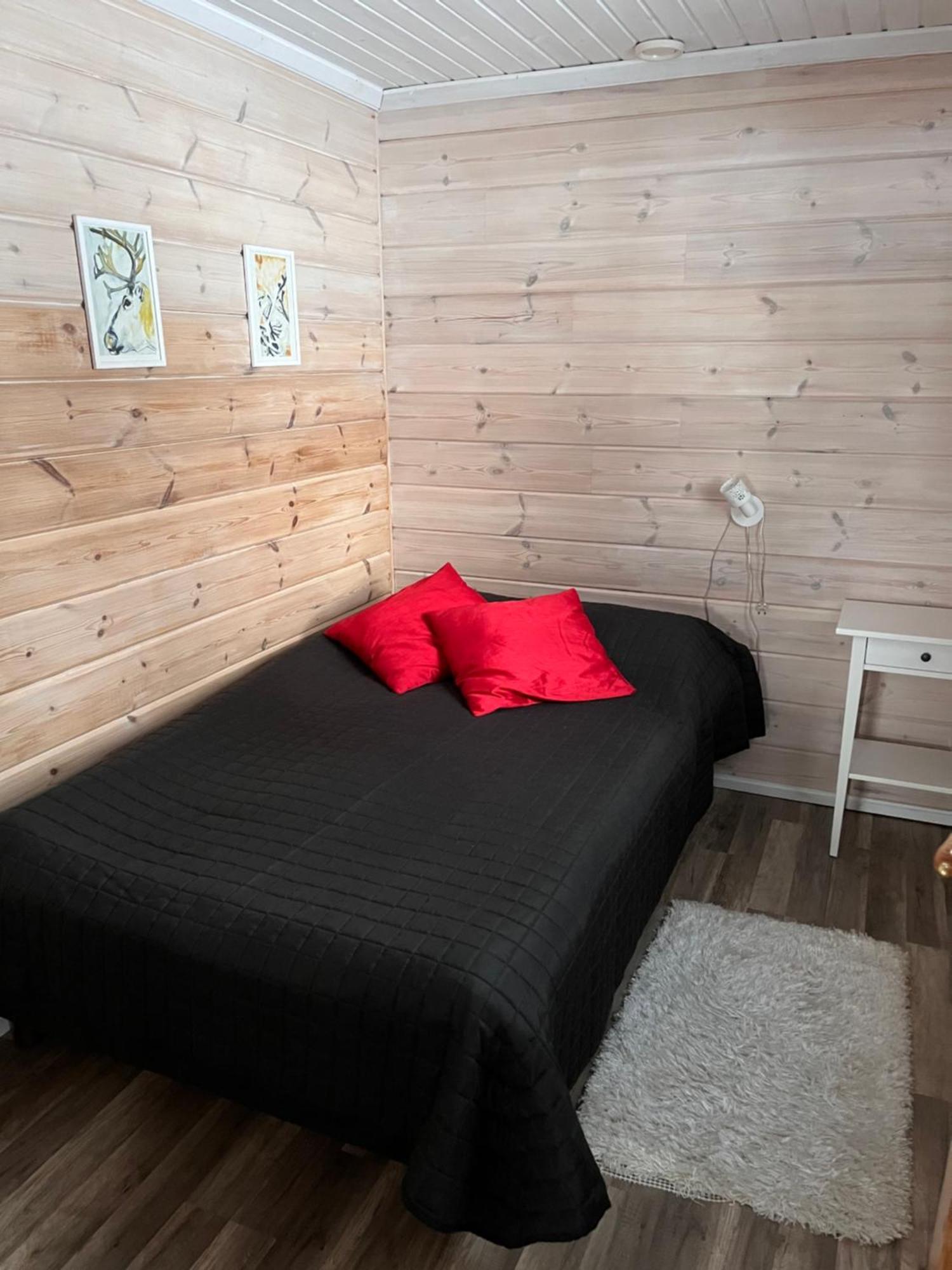 Kenttaeniemi Cottages Sonka Habitación foto